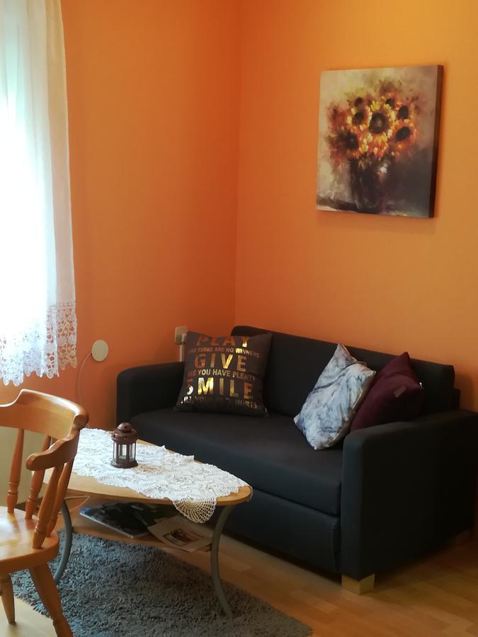 House Natali Apartment Vrhovine Exterior photo